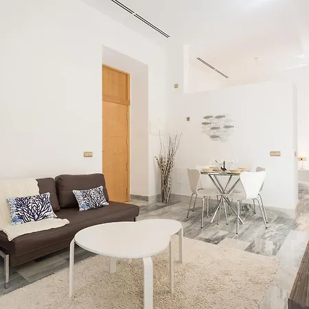 Apartment Plaza Picasso Malaga